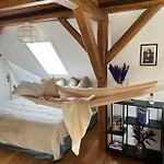 Appartamento Crown Living Wohlfuehl Loft - Loft Nahe Bodensee, Boxspringbett, Kueche, Zentrumsnah, Ideal Fuer Feriengaeste Und Geschaeftsreisende *