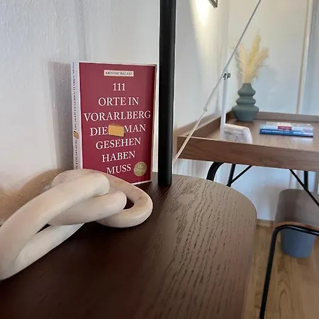 Crown Living Wohlfuehl Loft - Loft Nahe Bodensee, Boxspringbett, Kueche, Zentrumsnah, Ideal Fuer Feriengaeste Und Geschaeftsreisende 아파트 *