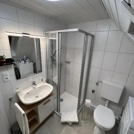 Crown Living Wohlfuehl Loft - Loft Nahe Bodensee, Boxspringbett, Kueche, Zentrumsnah, Ideal Fuer Feriengaeste Und Geschaeftsreisende 아파트