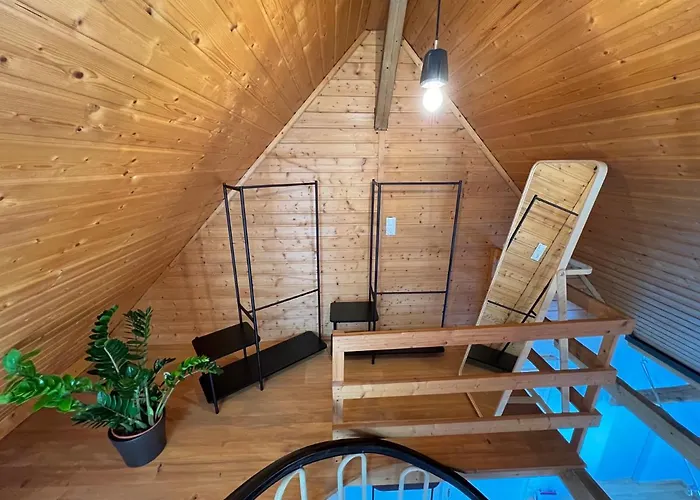 Crown Living Wohlfuehl Loft - Loft Nahe Bodensee, Boxspringbett, Kueche, Zentrumsnah, Ideal Fuer Feriengaeste Und Geschaeftsreisende * Bregenz