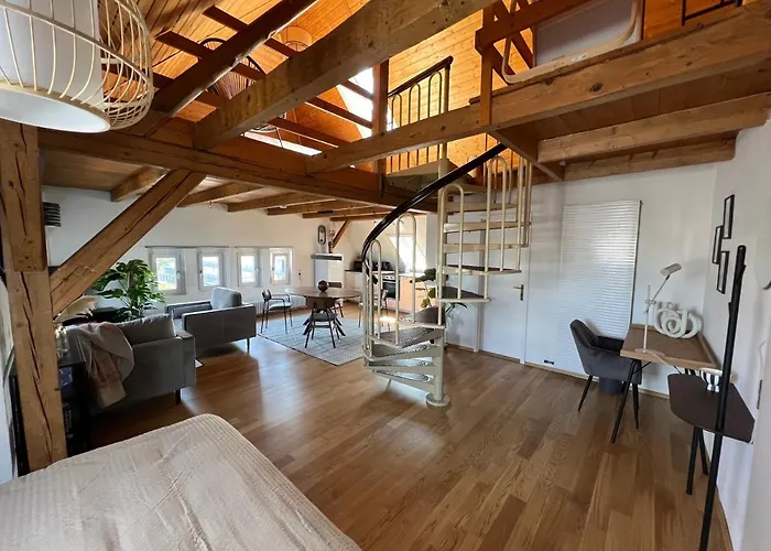 Crown Living Wohlfuehl Loft - Loft Nahe Bodensee, Boxspringbett, Kueche, Zentrumsnah, Ideal Fuer Feriengaeste Und Geschaeftsreisende * Bregenz