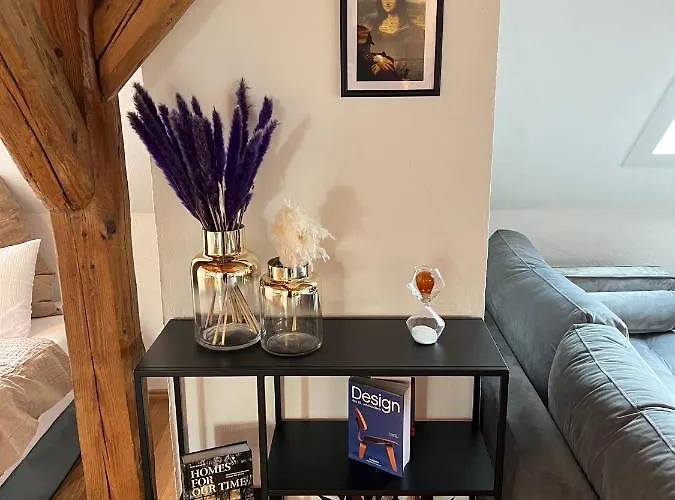 Crown Living Wohlfuehl Loft - Loft Nahe Bodensee, Boxspringbett, Kueche, Zentrumsnah, Ideal Fuer Feriengaeste Und Geschaeftsreisende Apartment Bregenz