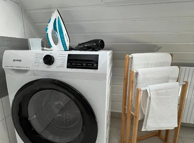 Crown Living Wohlfuehl Loft - Loft Nahe Bodensee, Boxspringbett, Kueche, Zentrumsnah, Ideal Fuer Feriengaeste Und Geschaeftsreisende