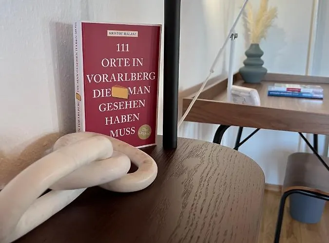 Crown Living Wohlfuehl Loft - Loft Nahe Bodensee, Boxspringbett, Kueche, Zentrumsnah, Ideal Fuer Feriengaeste Und Geschaeftsreisende Apartment *