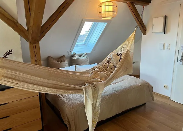 Crown Living Wohlfuehl Loft - Loft Nahe Bodensee, Boxspringbett, Kueche, Zentrumsnah, Ideal Fuer Feriengaeste Und Geschaeftsreisende *